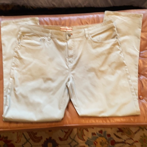Weatherproof Vintage Khaki Jeans - Picture 2 of 6